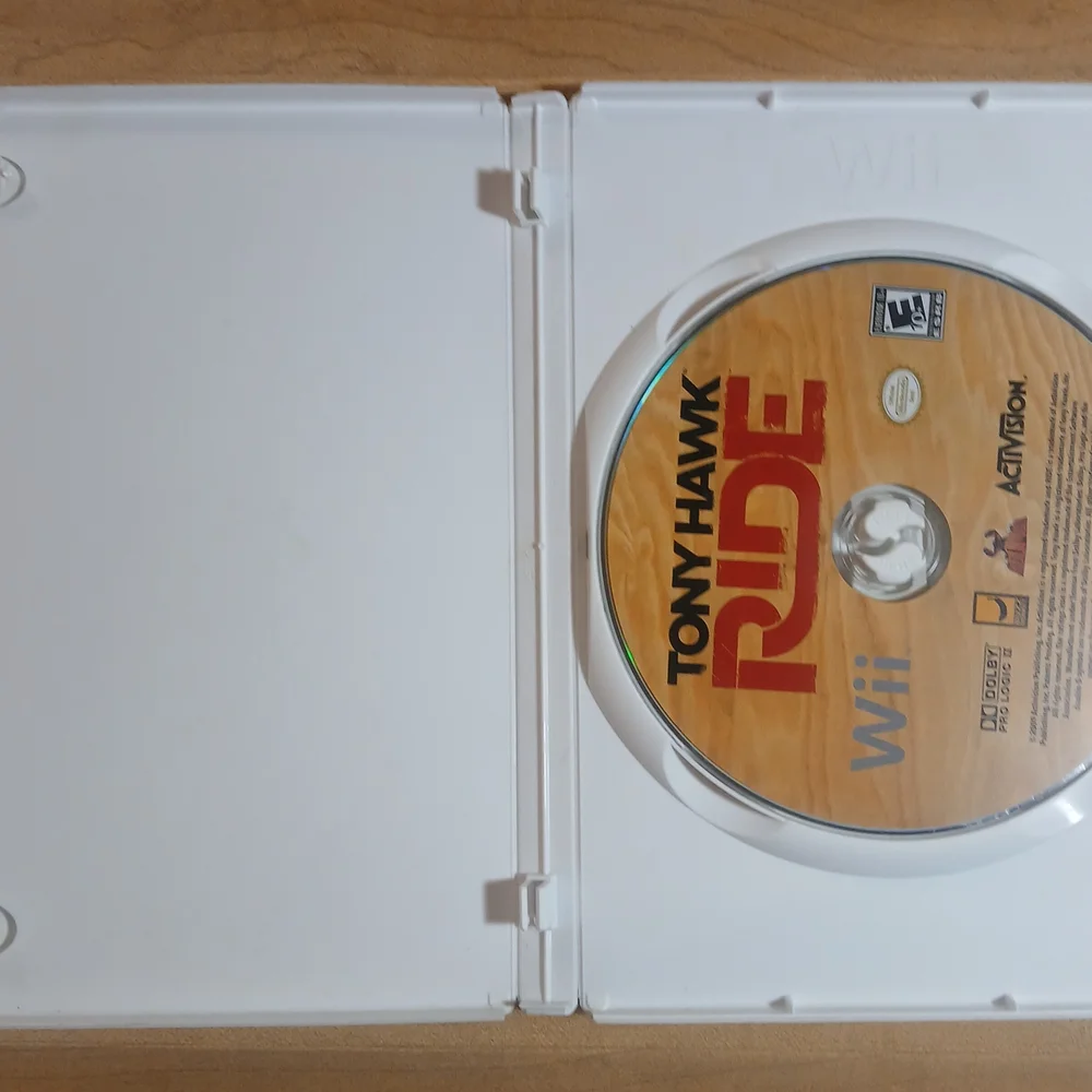 Tony Hawk Ride for Wii -‎ Red and Tan Cover